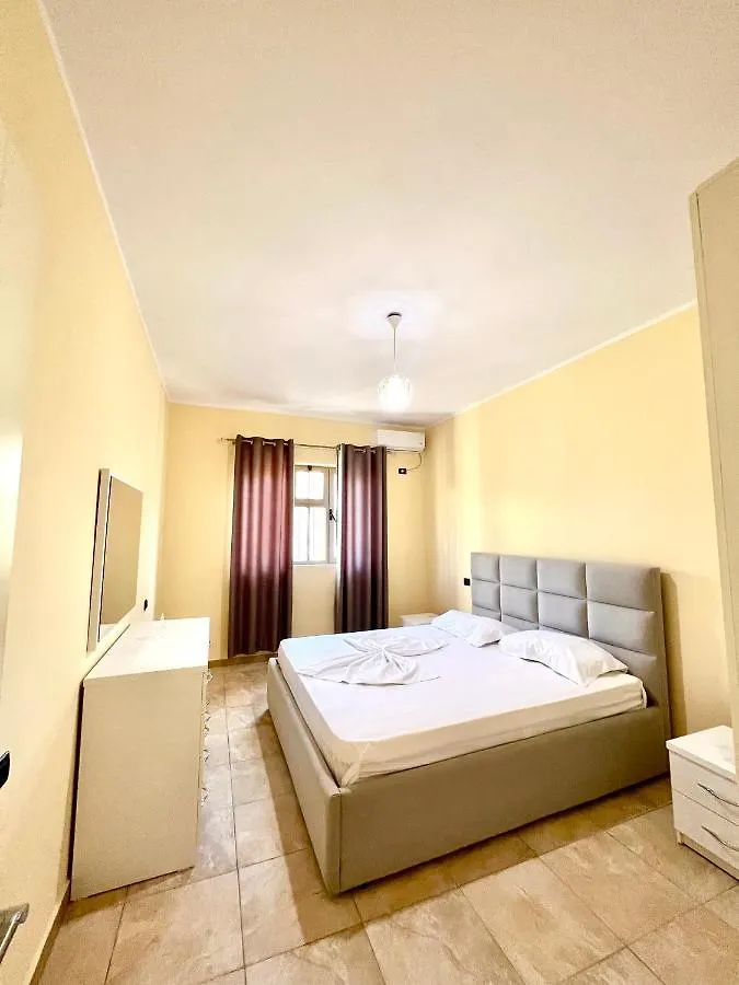Villa Velipoja Albanien